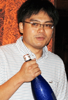 井尾氏